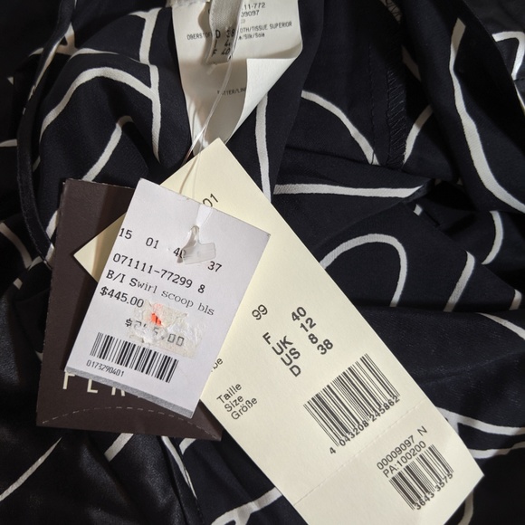 Haut En Soie Louis Feraud - Taille FR 40, Multicolore, Oversized - Neuf Sans étiquettes